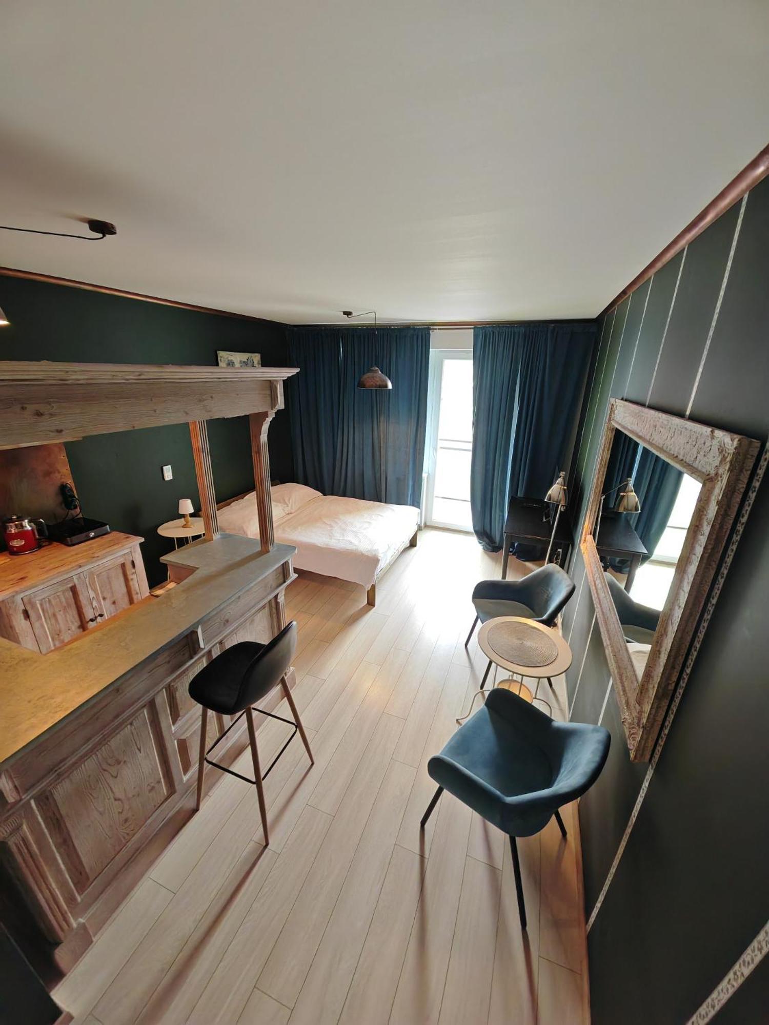 Entrez Radnica Apartment โกชิเซ ภายนอก รูปภาพ